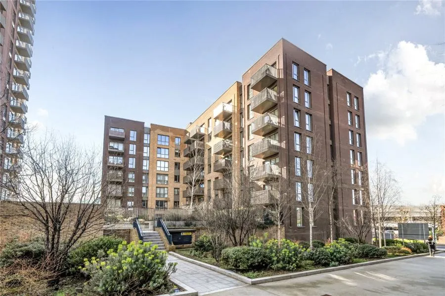 1 bed flat for sale, Oldfield Lane North, Greenford, UB6