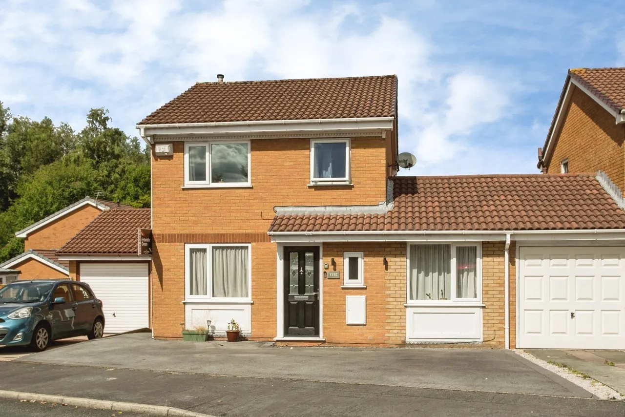 4 bed house for sale, Cedar Field, Clayton-le-Woods, PR6