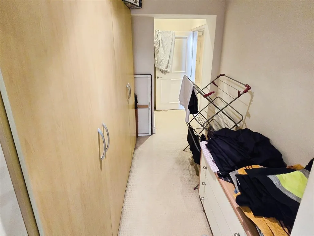 Lime Grove, Rushden, Northants, photo 12