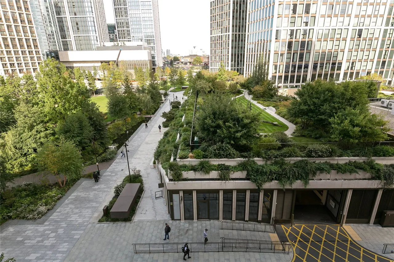 Viaduct Gardens, SW11, photo 18