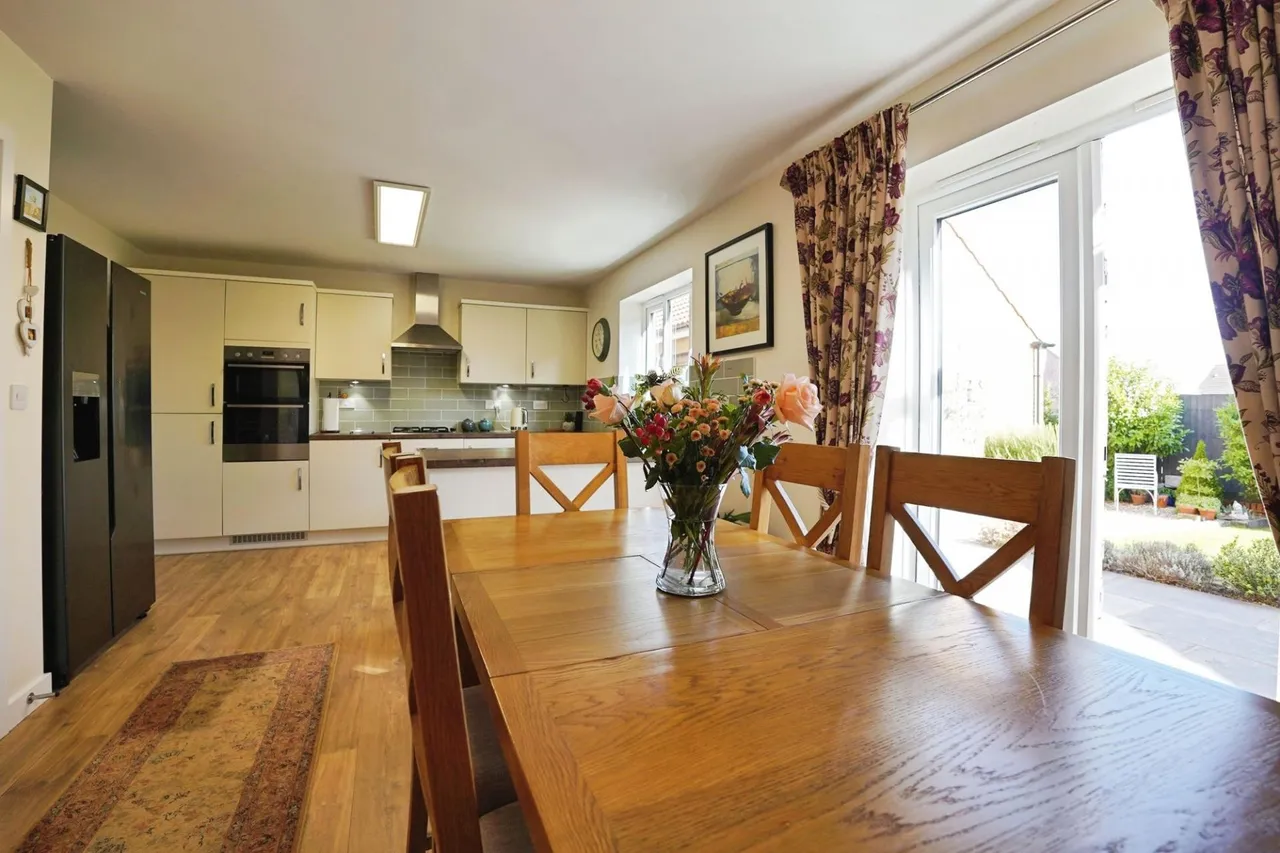 Blue Albion Street, Retford, DN22, photo 2