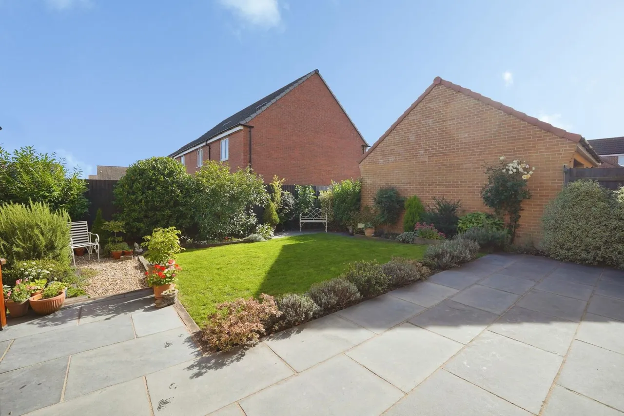 Blue Albion Street, Retford, DN22, photo 20