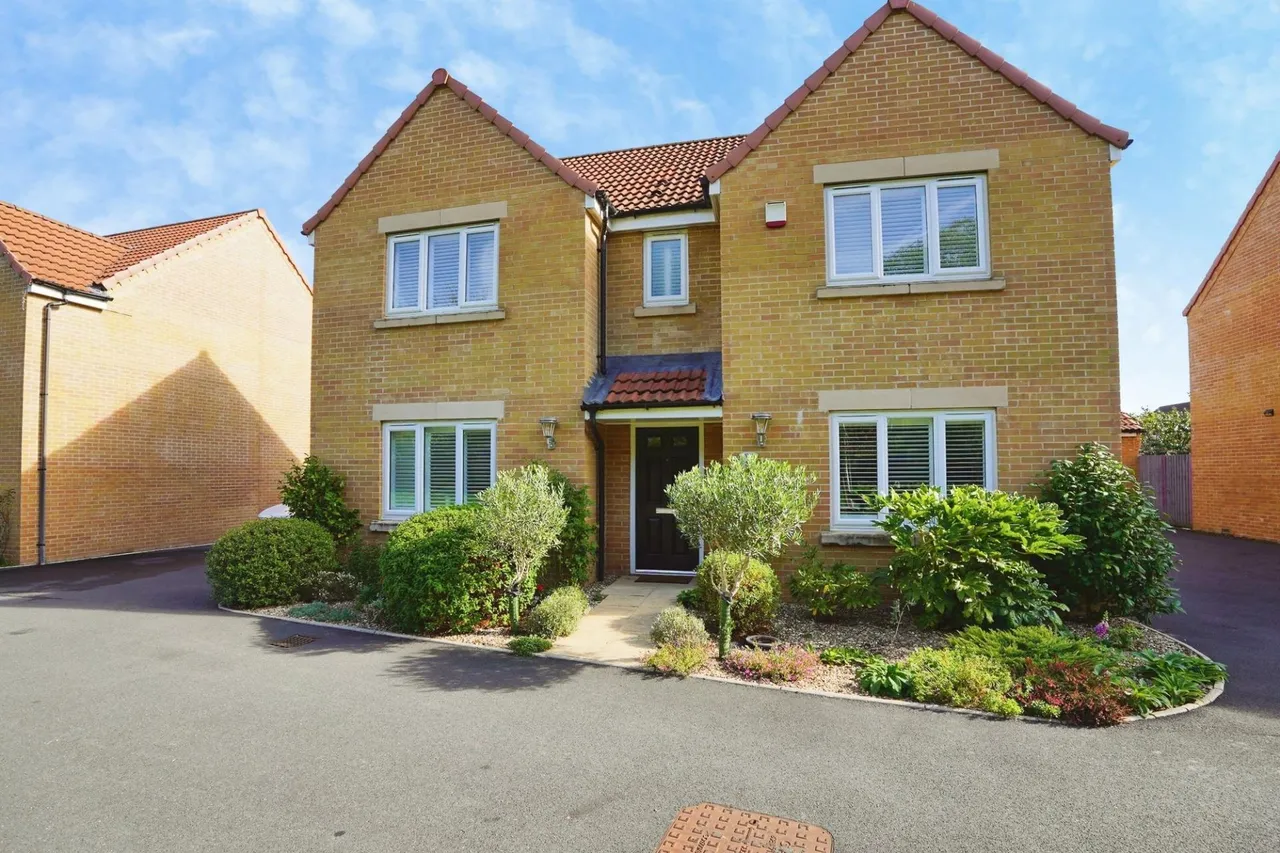 Blue Albion Street, Retford, DN22, photo 22