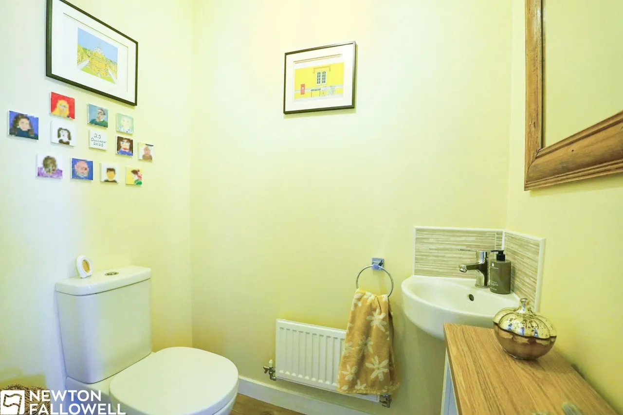 Blue Albion Street, Retford, DN22, photo 18