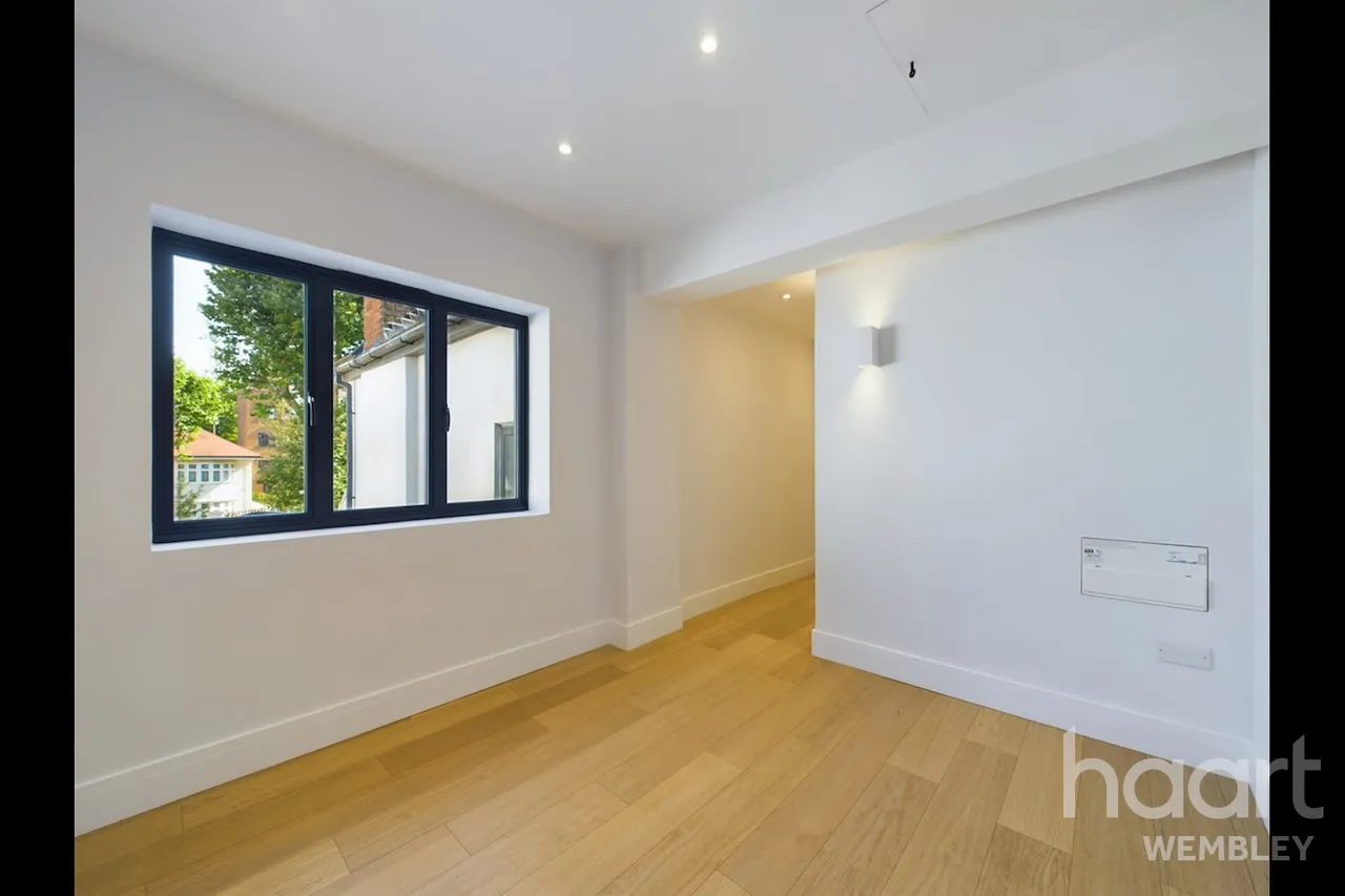 Brondesbury Park, London, NW6, photo 4