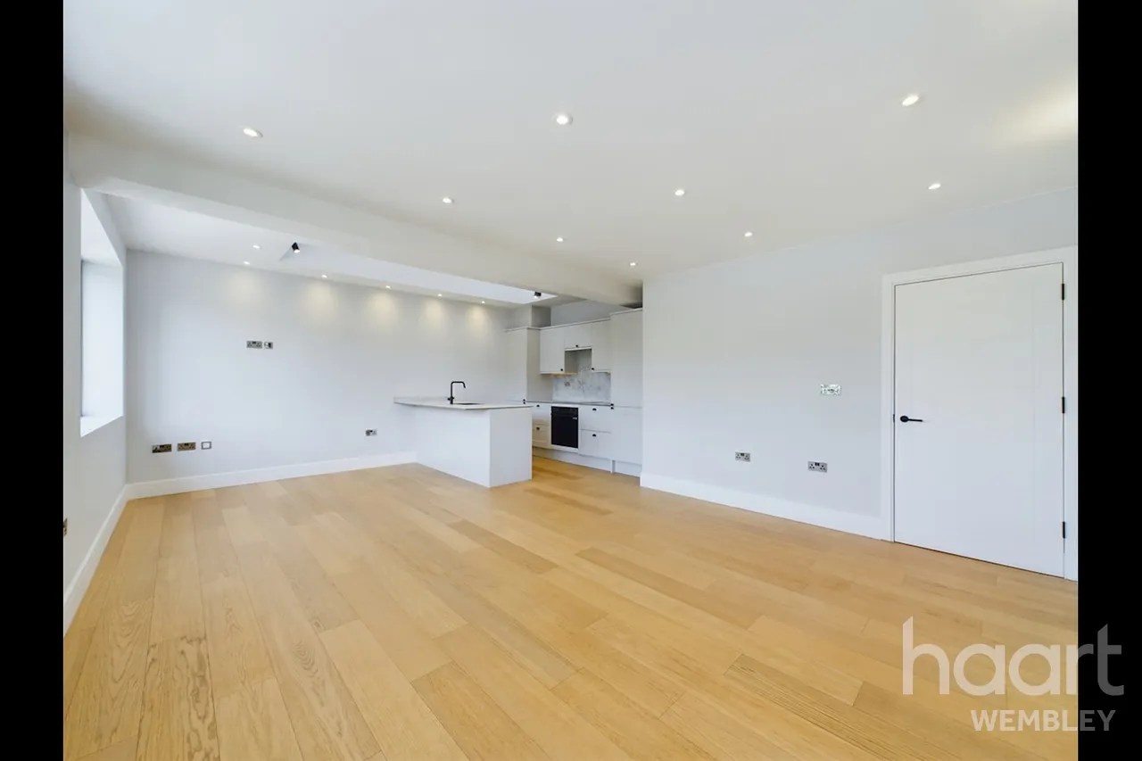 Brondesbury Park, London, NW6, photo 6
