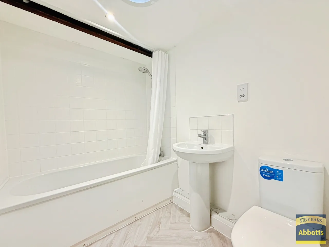 London Road, IP27, photo 11