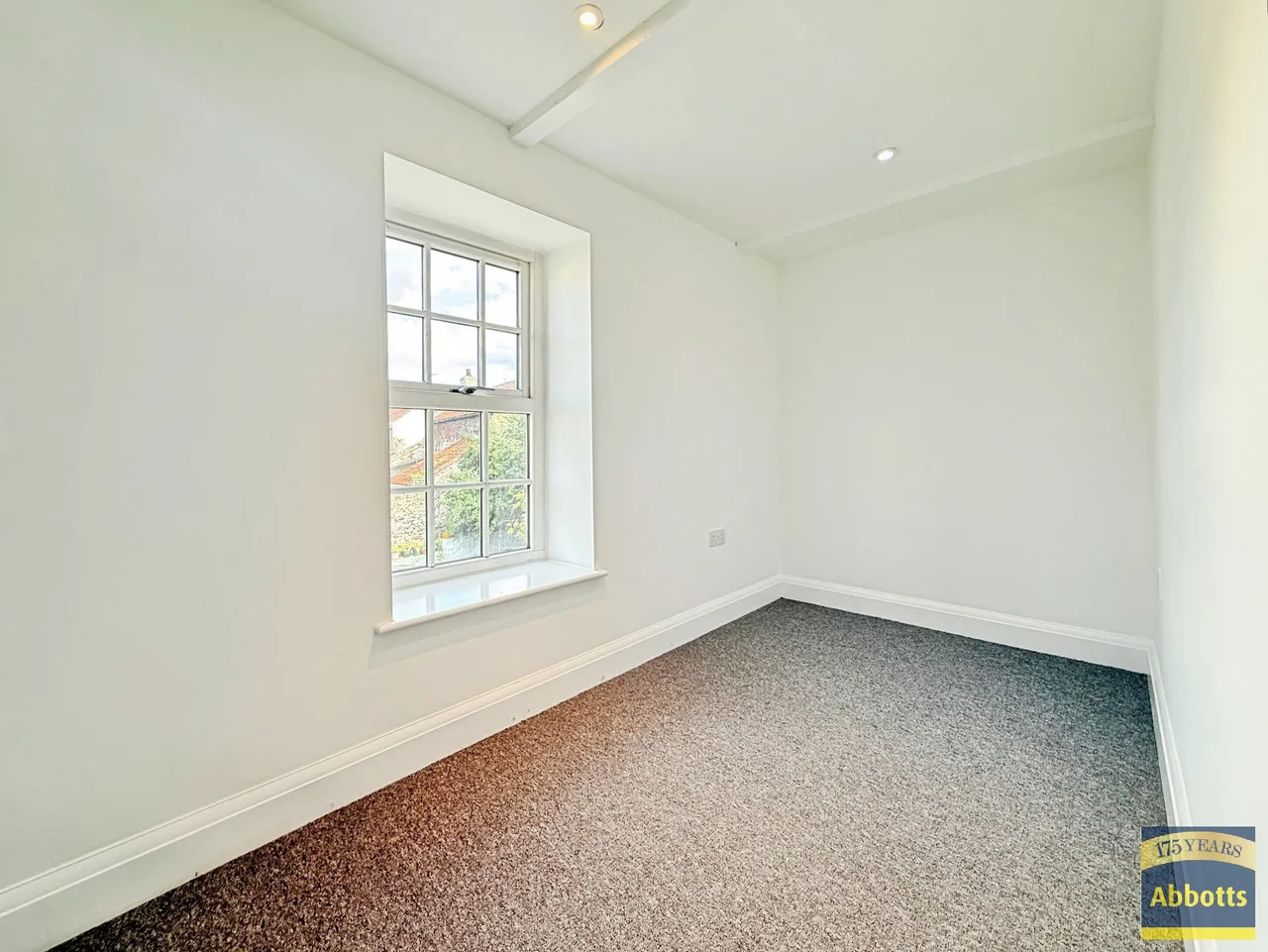 London Road, IP27, photo 8