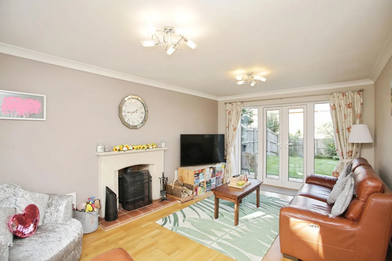Lionel Close, Nuneaton, CV10, photo 7