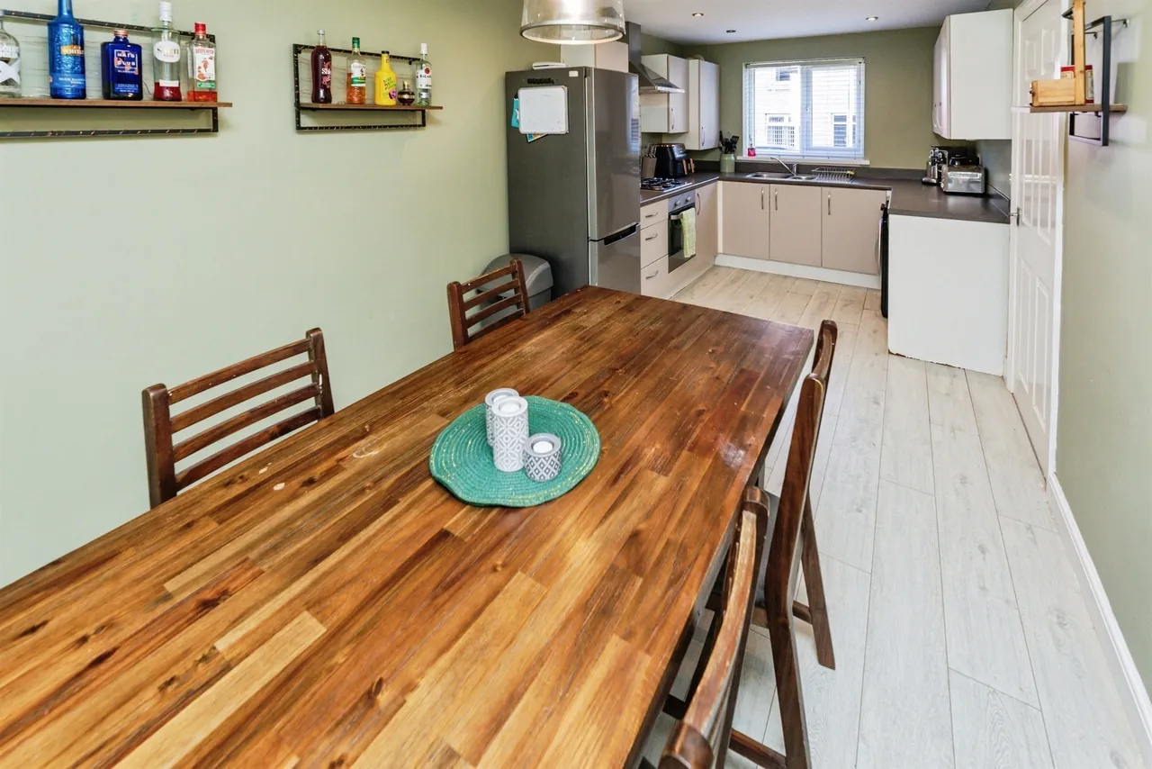 Barber Street, Hoyland, S74, photo 8