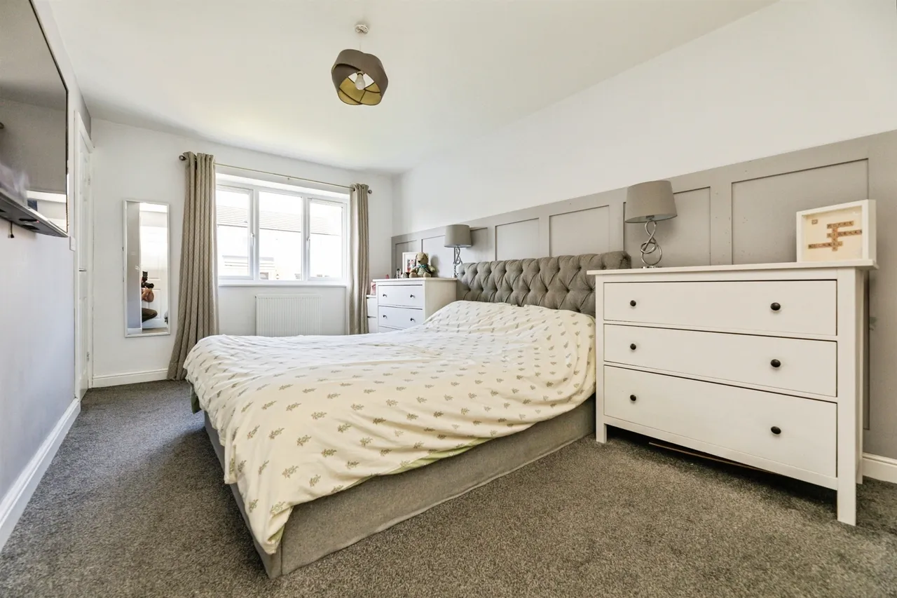 Barber Street, Hoyland, S74, photo 12