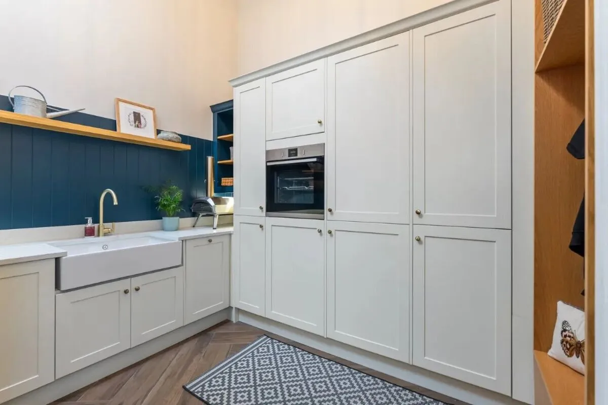 Bangor Road, Holywood, BT18, photo 28