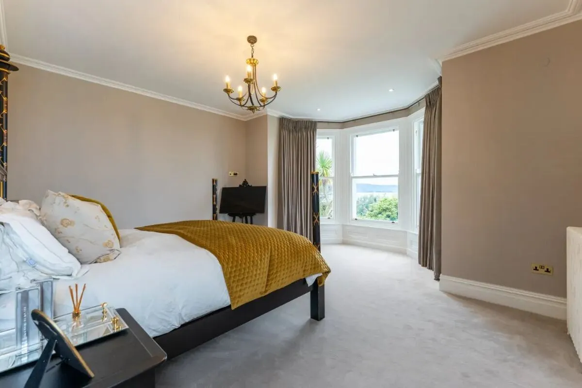 Bangor Road, Holywood, BT18, photo 37