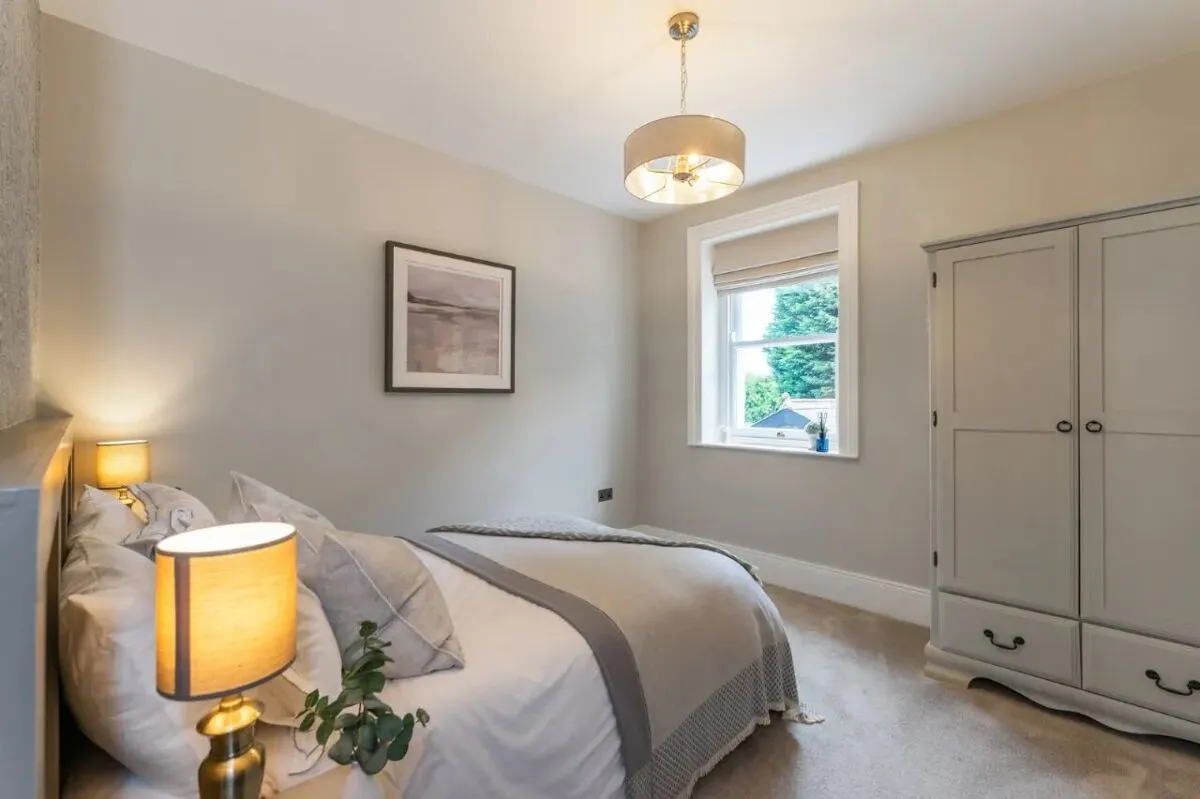Bangor Road, Holywood, BT18, photo 51