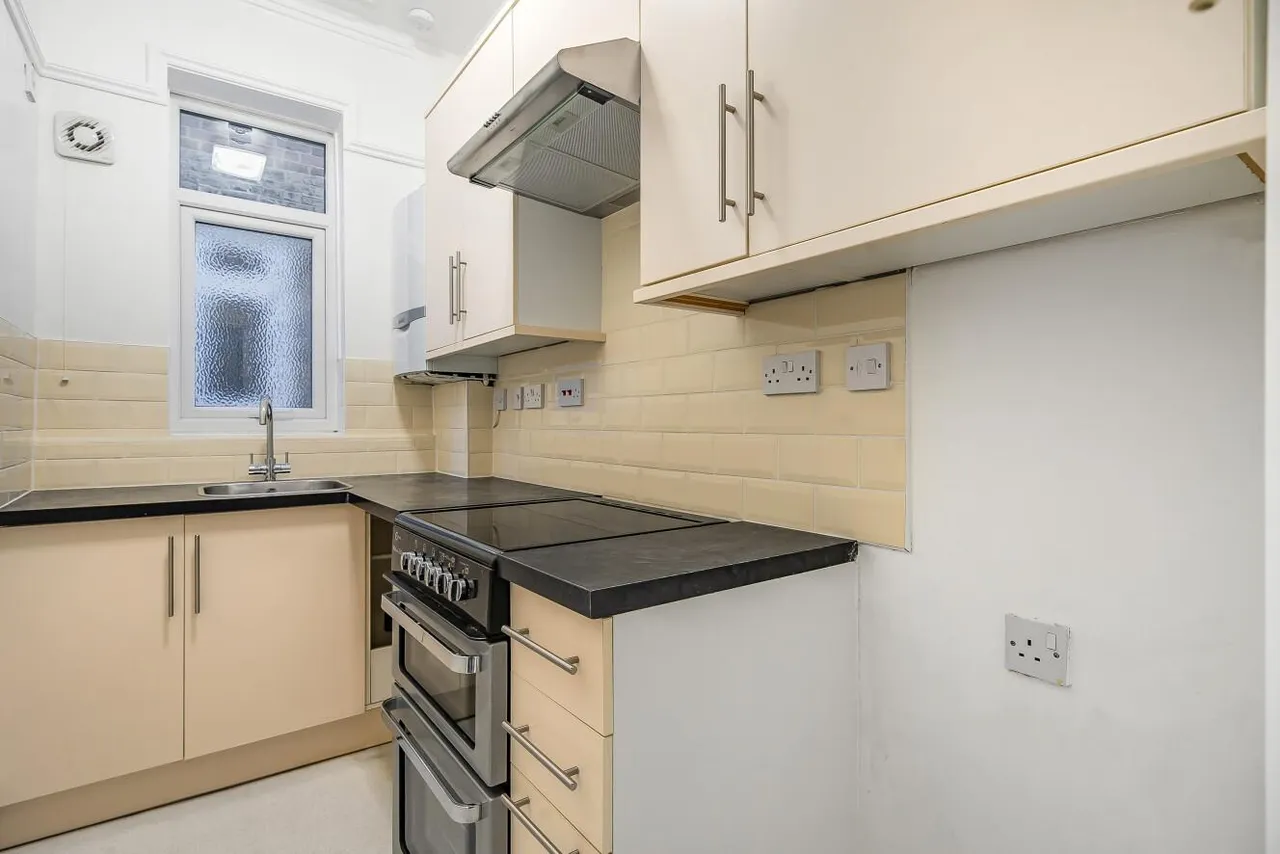 Manor Road, Beckenham, BR3, photo 3