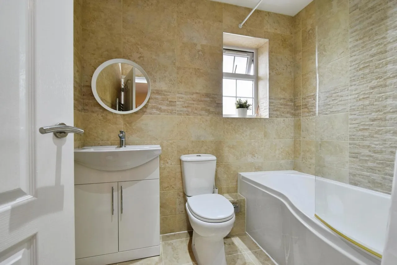 Clos Trehelyg, Ebbw Vale, NP23, photo 17