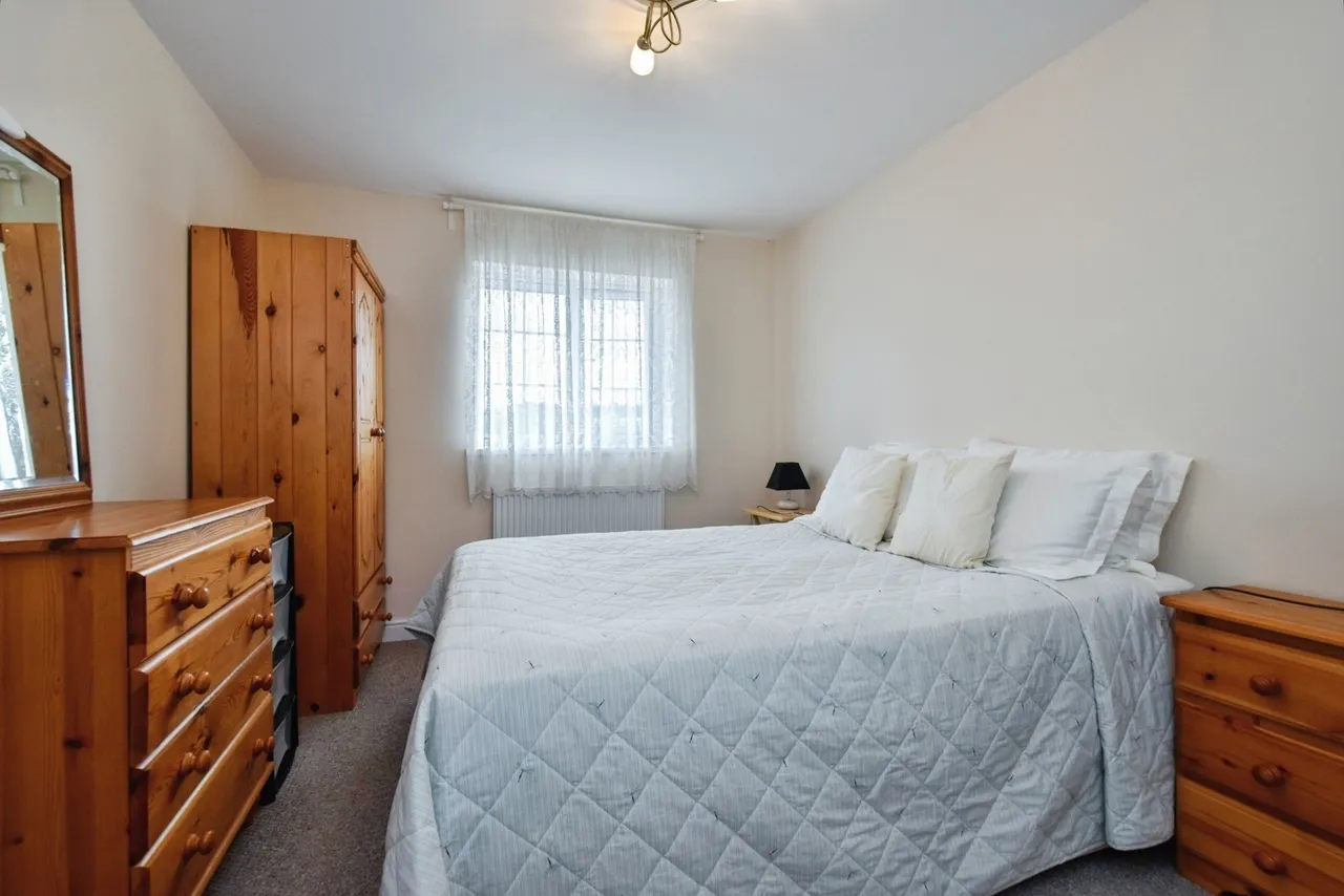 Clos Trehelyg, Ebbw Vale, NP23, photo 13