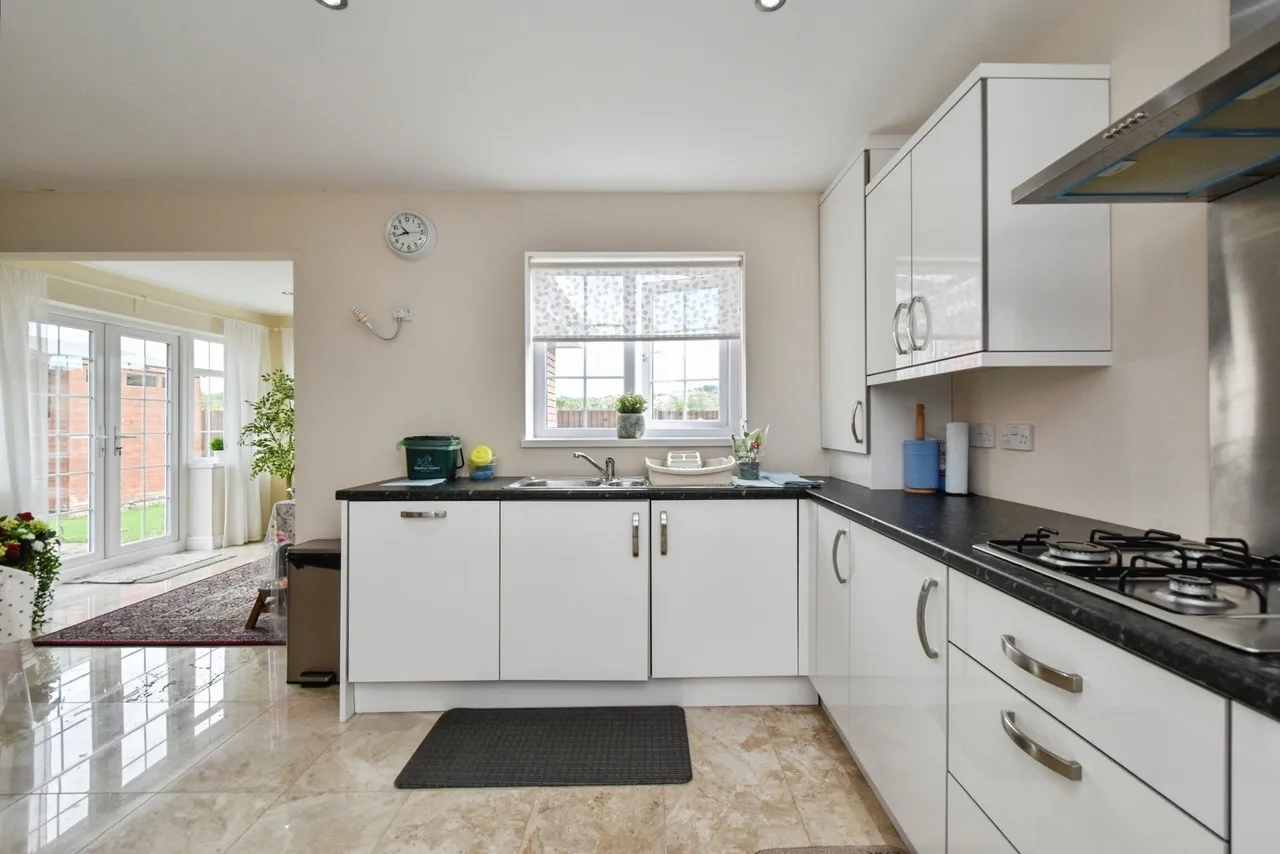 Clos Trehelyg, Ebbw Vale, NP23, photo 6