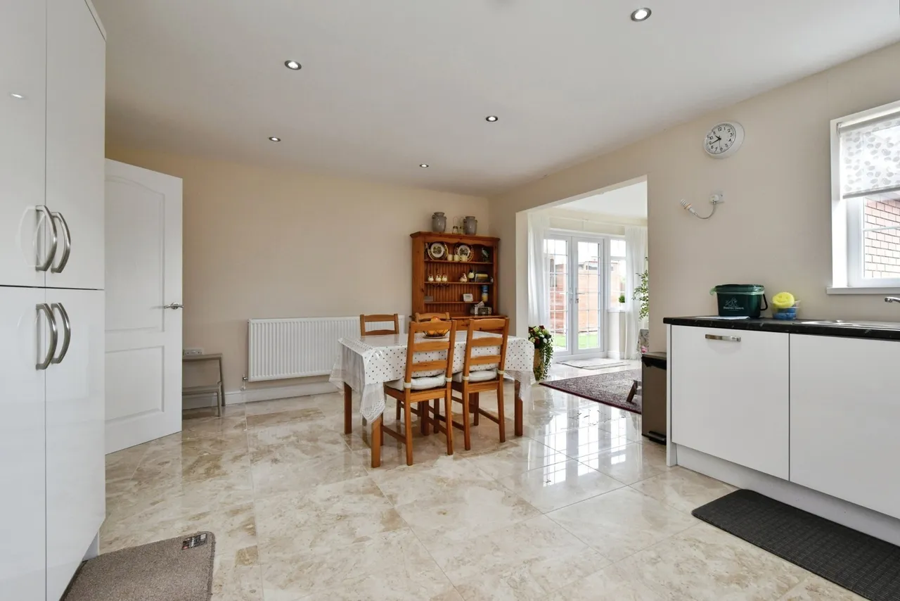 Clos Trehelyg, Ebbw Vale, NP23, photo 7