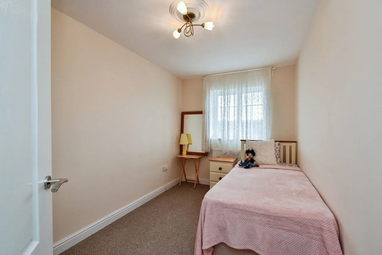 Clos Trehelyg, Ebbw Vale, NP23, photo 12