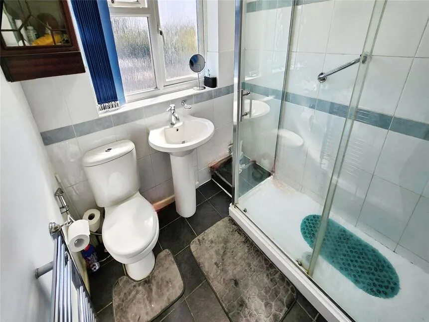 Malvern Avenue, Nuneaton, Warwickshire, CV10, photo 8