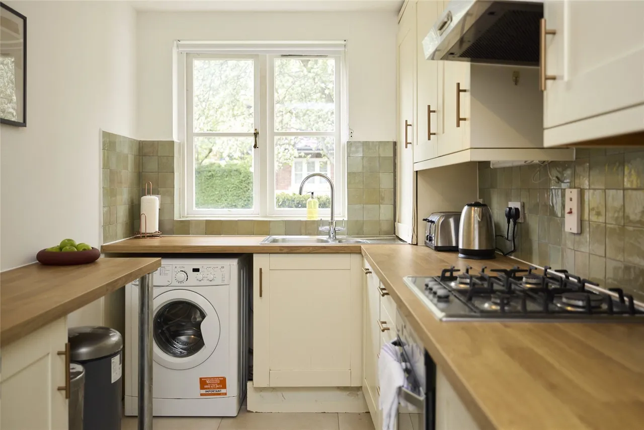 Brompton Park Crescent, London, SW6, photo 9