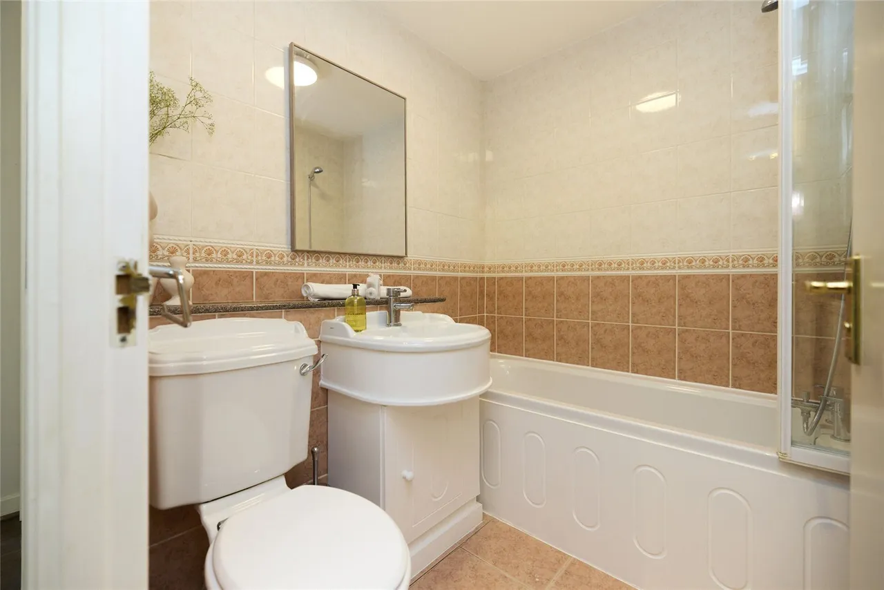 Brompton Park Crescent, London, SW6, photo 20