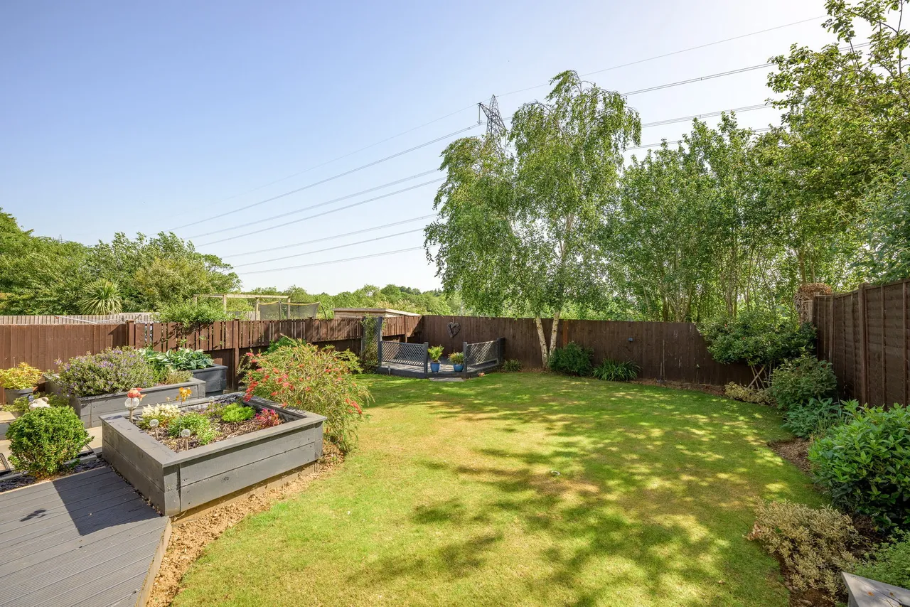 Reedings Close, Barrowby, photo 6