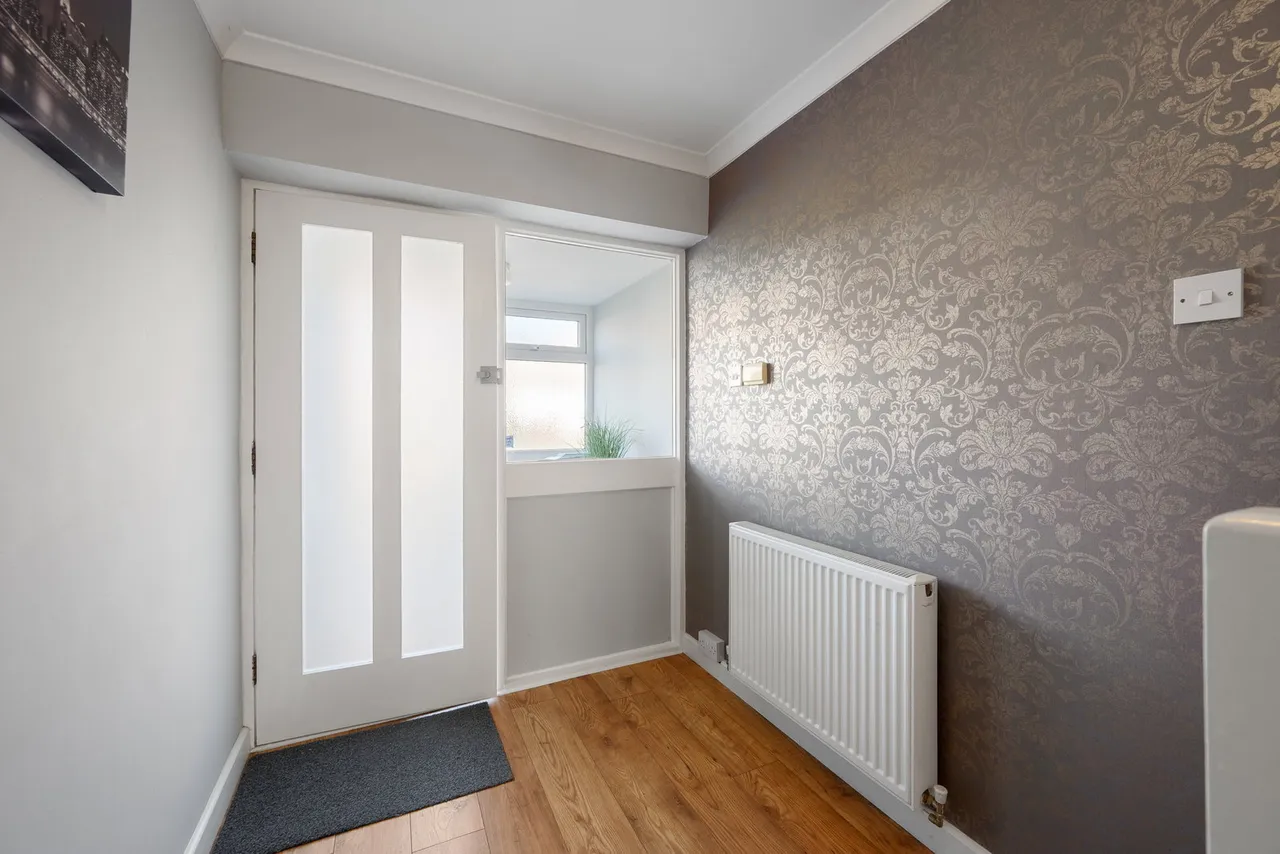 Reedings Close, Barrowby, photo 12