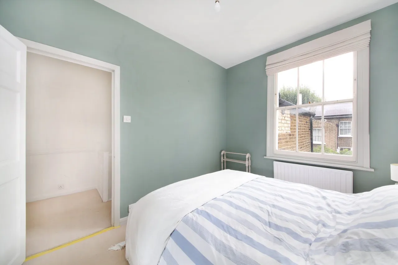 Kingsley Street, London, SW11, photo 10