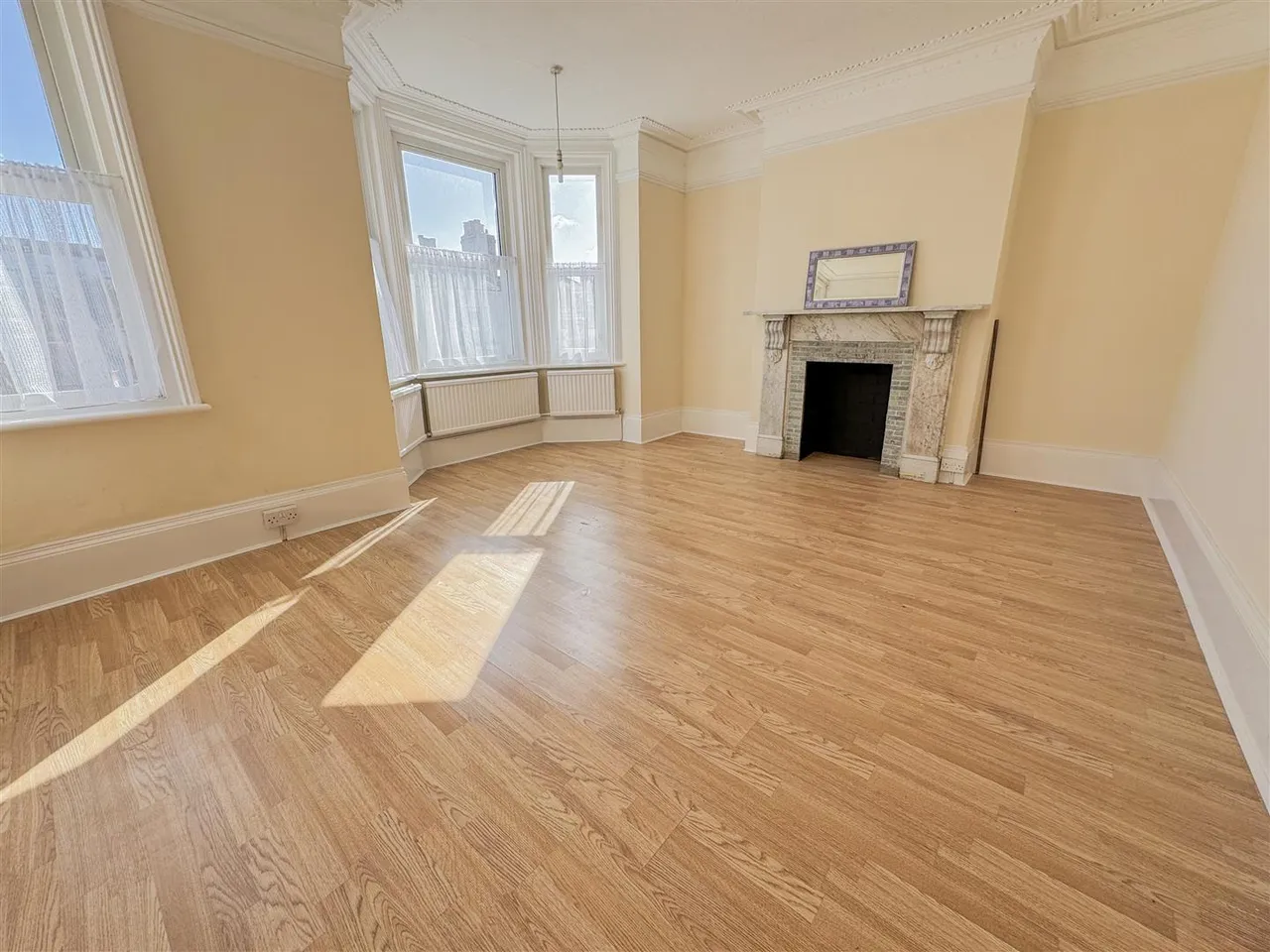 Alexandra Road, St. Leonards-On-Sea, TN37 6LD, photo 2
