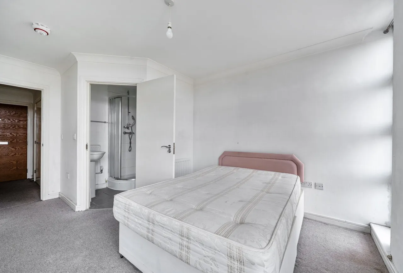 Kingsbury Road, London, NW9 9AW, photo 6