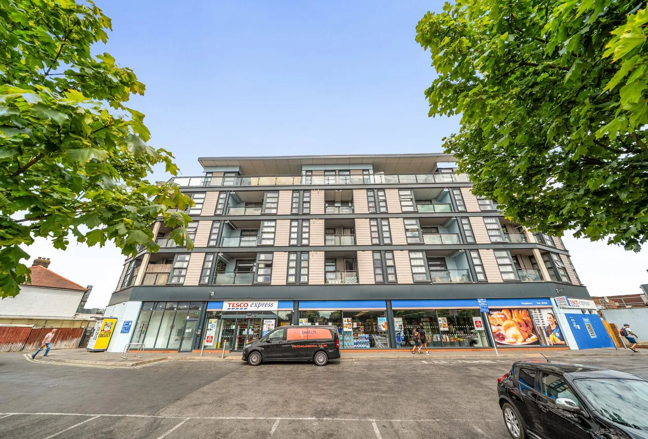 Kingsbury Road, London, NW9 9AW, photo 5