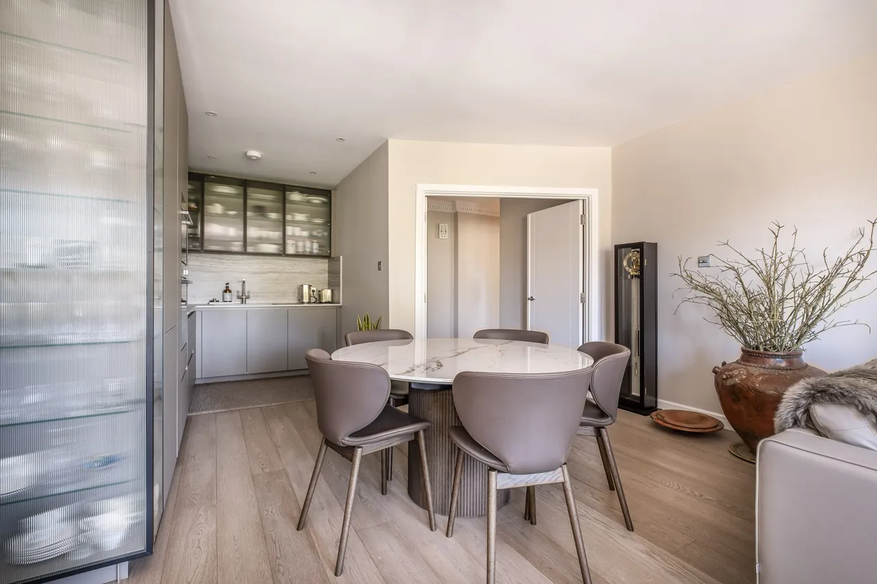 Clevedon Road, TWICKENHAM, TW1, photo 3
