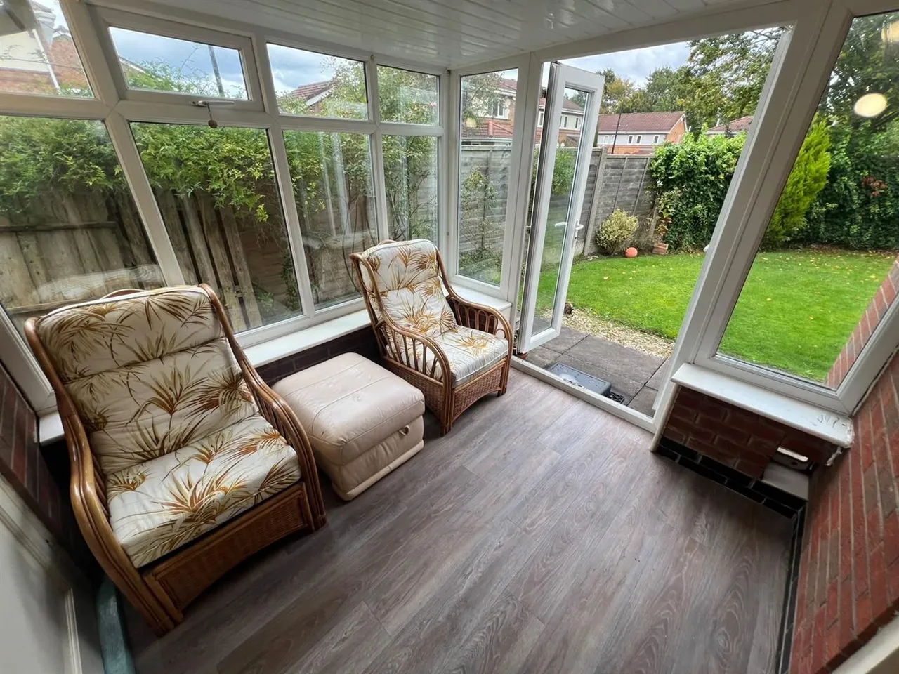 Alder Drive, Timperley, WA15, photo 4