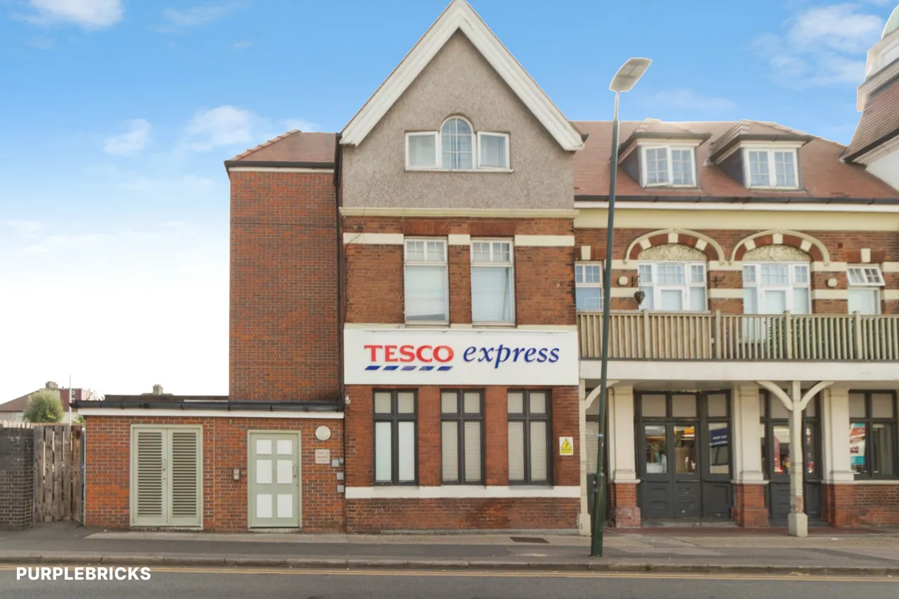 Central Avenue, Welling, DA16, photo 21