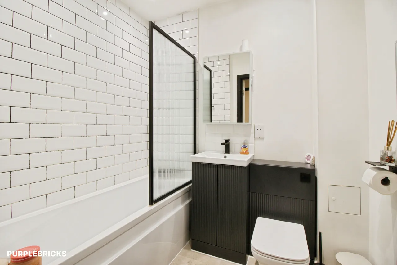 Central Avenue, Welling, DA16, photo 17