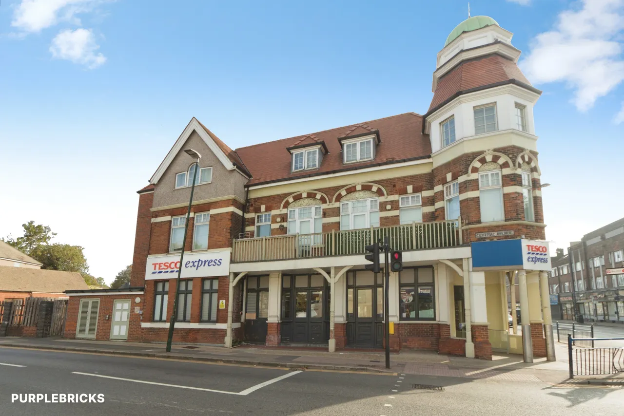 Central Avenue, Welling, DA16, photo 22
