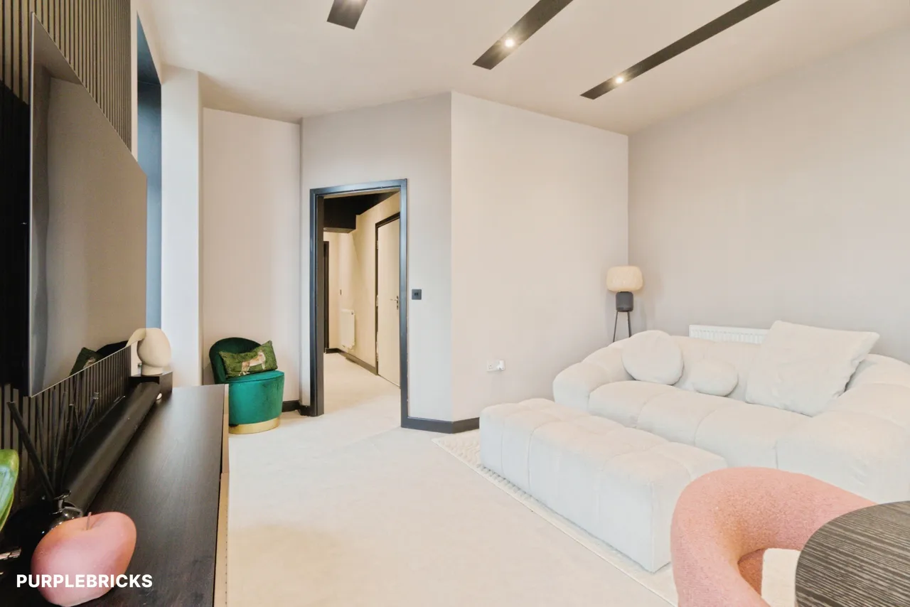 Central Avenue, Welling, DA16, photo 11