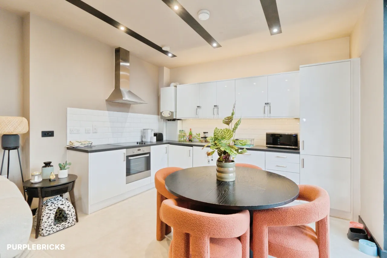 Central Avenue, Welling, DA16, photo 6