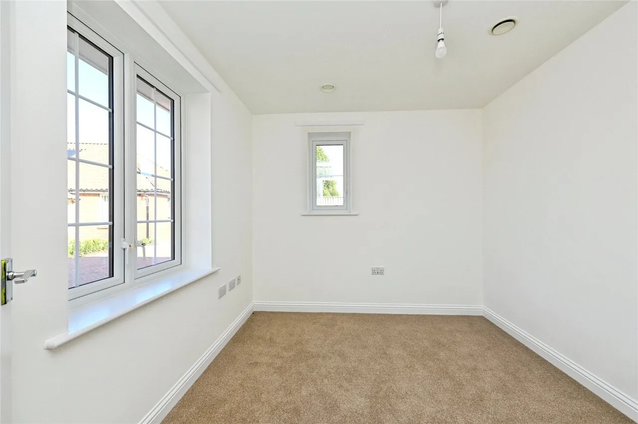 Orchard End Close, Outwell, Wisbech, Cambridgeshire, PE14, photo 8