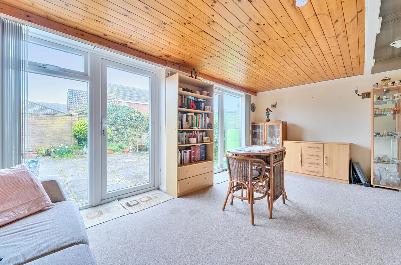Eton Drive, West Wittering, PO20, photo 2