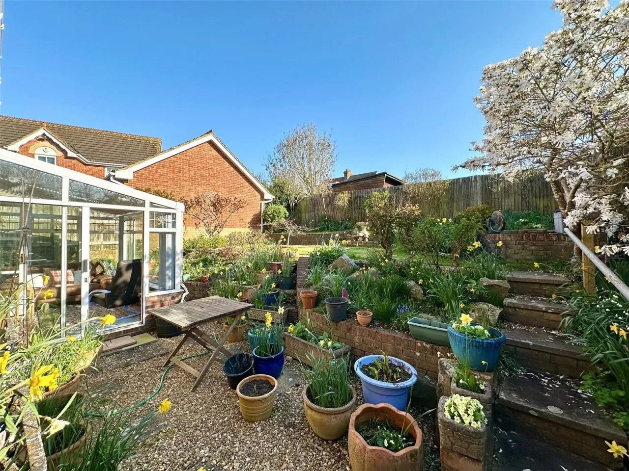 Geering Road, Stone Cross, Pevensey, East Sussex, BN24, photo 2