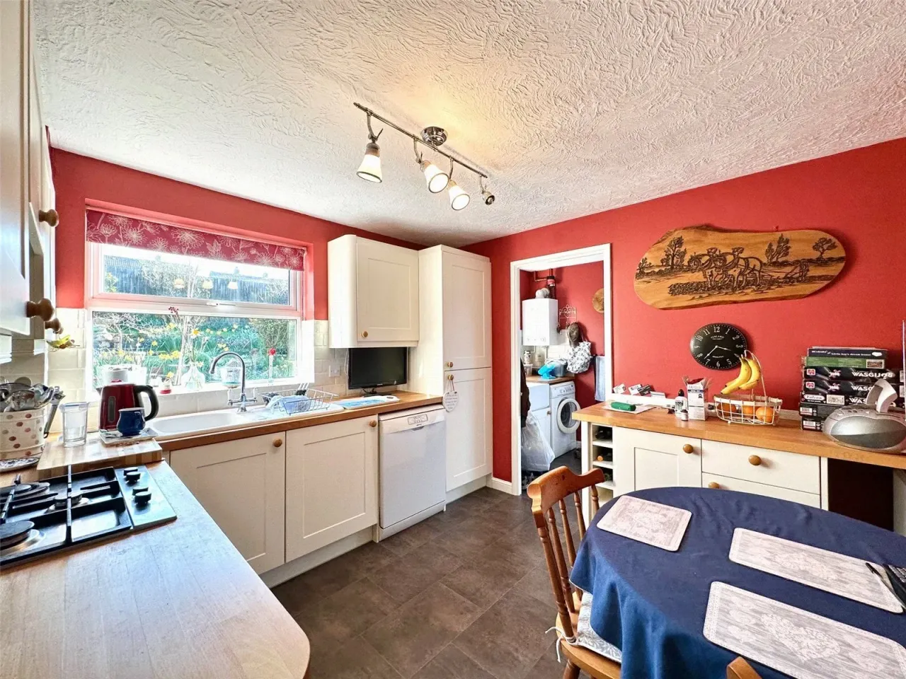 Geering Road, Stone Cross, Pevensey, East Sussex, BN24, photo 6