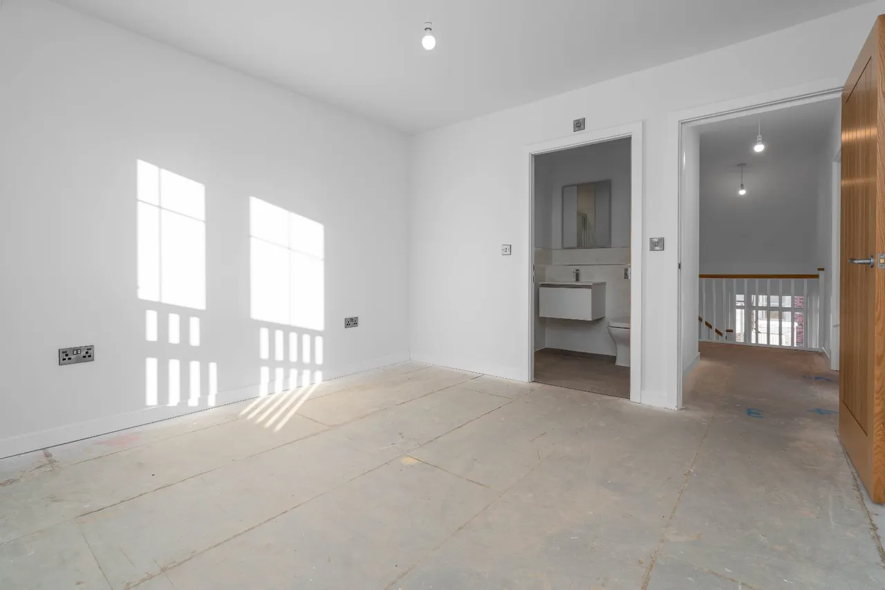 Further Hey Grove, Woodley, SK6, photo 16