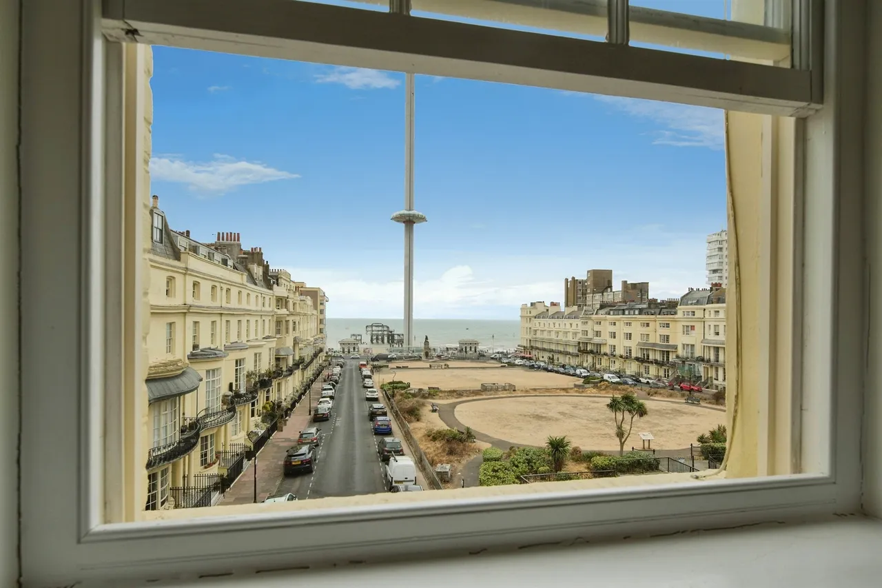 Regency Square, Brighton, photo 3