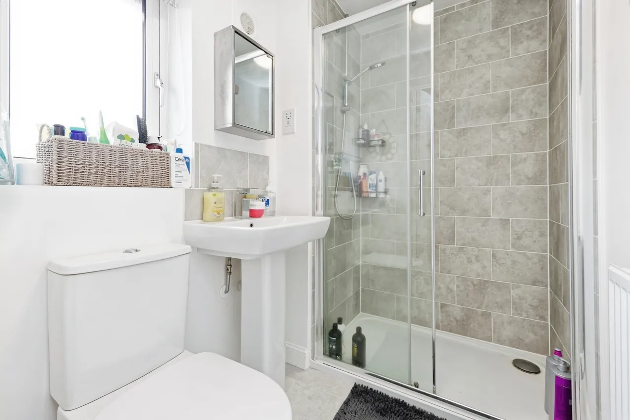 Market Garden Close, Ramsgate, CT12, photo 13