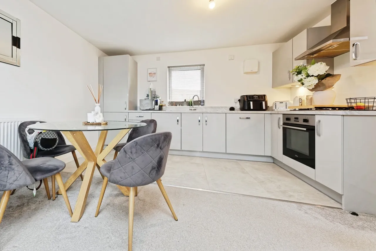 Market Garden Close, Ramsgate, CT12, photo 11