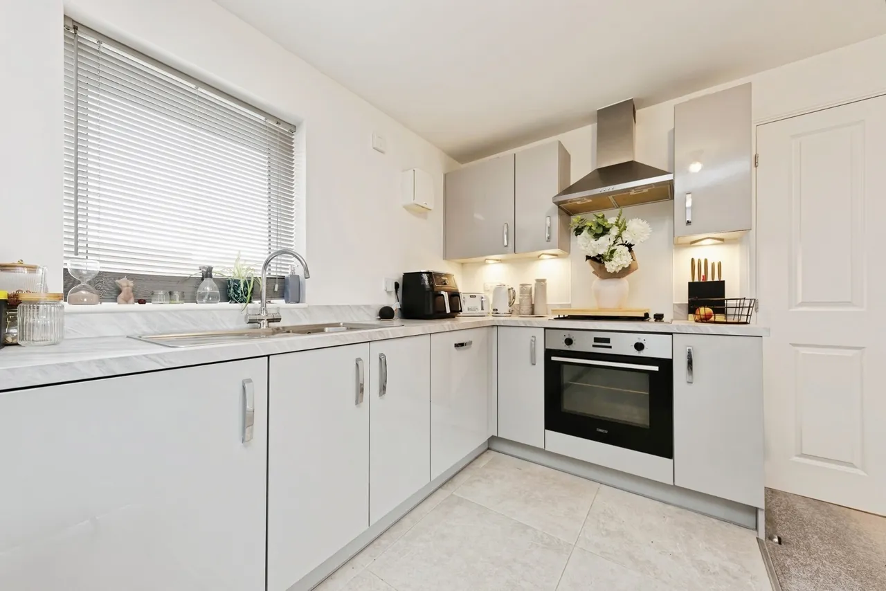 Market Garden Close, Ramsgate, CT12, photo 10
