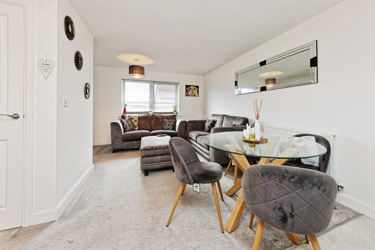 Market Garden Close, Ramsgate, CT12, photo 8